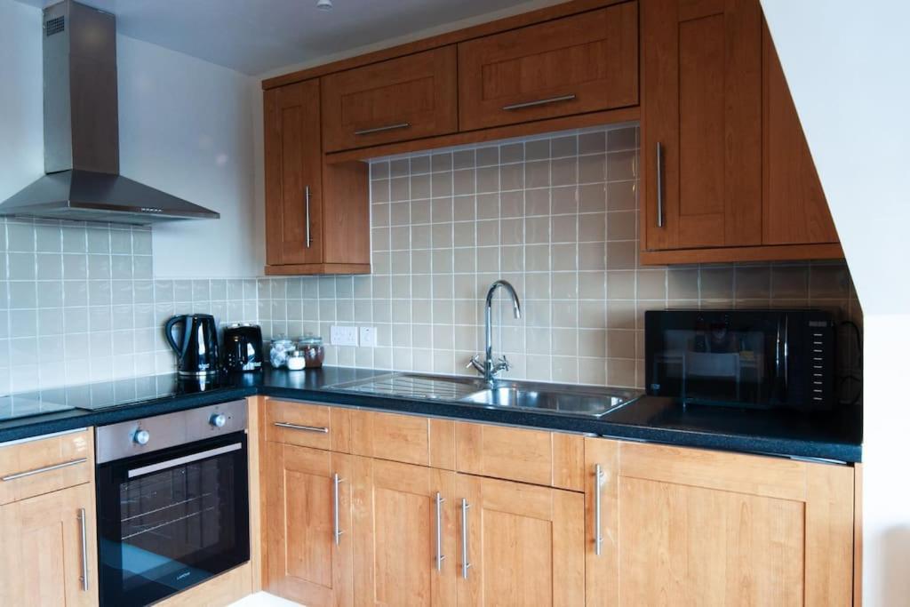 *New* 2-Bed Modern Apartment Burton-upon-Trent Exteriér fotografie